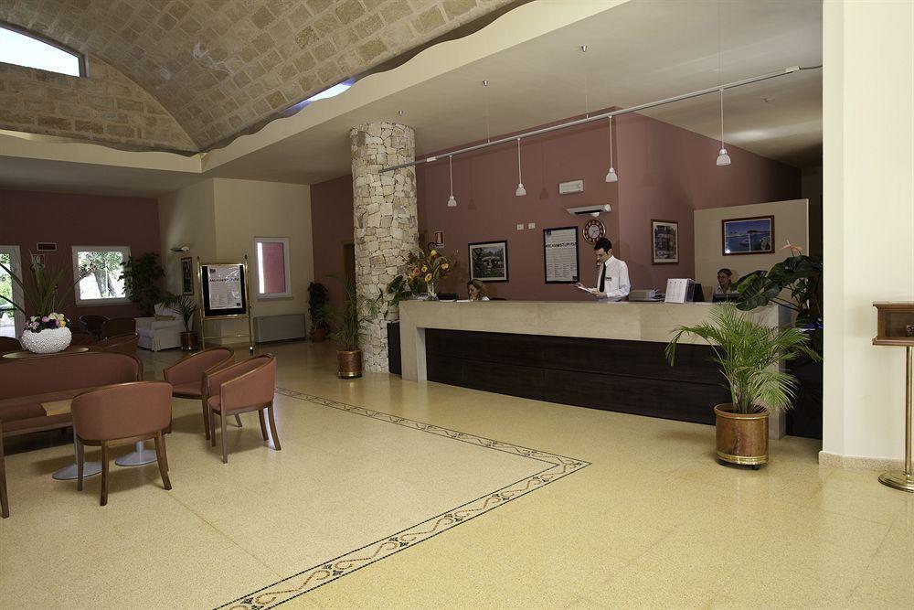 Dolmen Sport Resort Minervino di Lecce Esterno foto