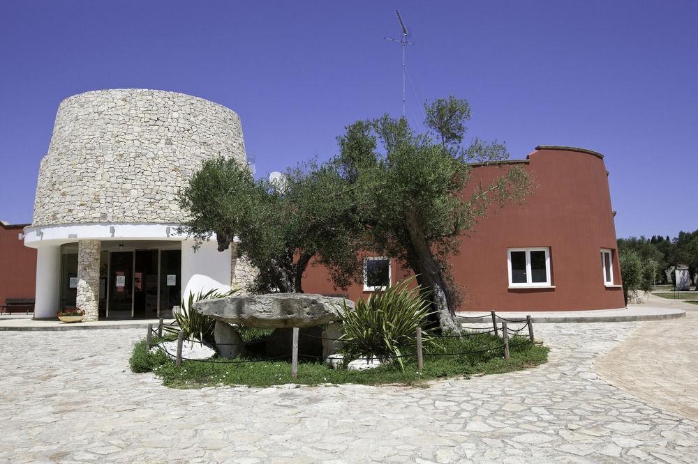 Dolmen Sport Resort Minervino di Lecce Esterno foto
