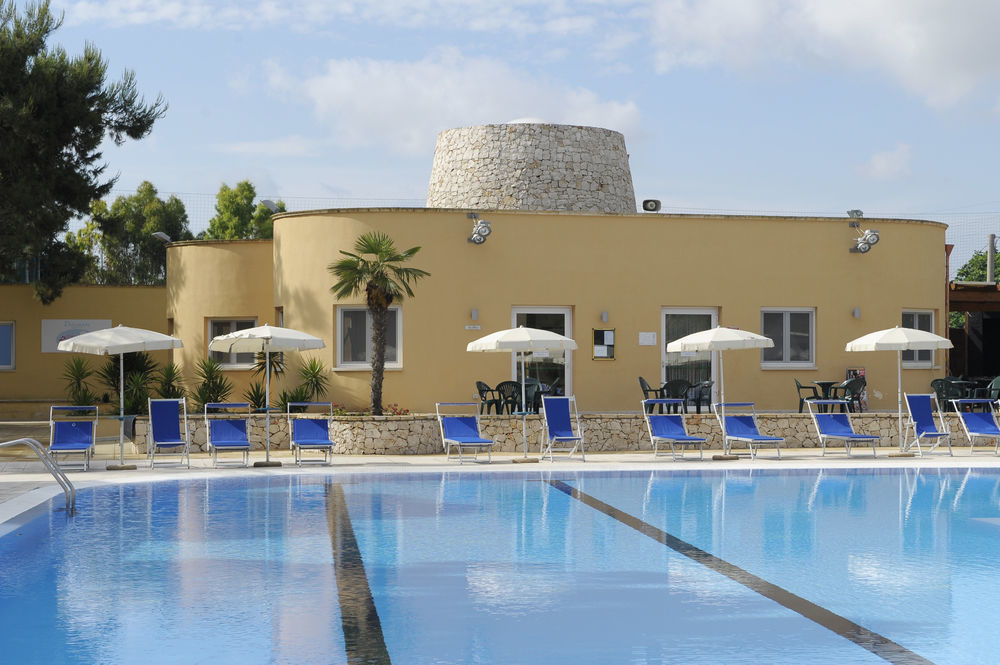 Dolmen Sport Resort Minervino di Lecce Esterno foto