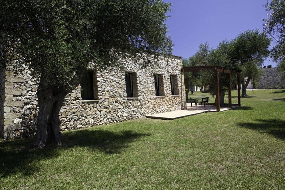 Dolmen Sport Resort Minervino di Lecce Esterno foto