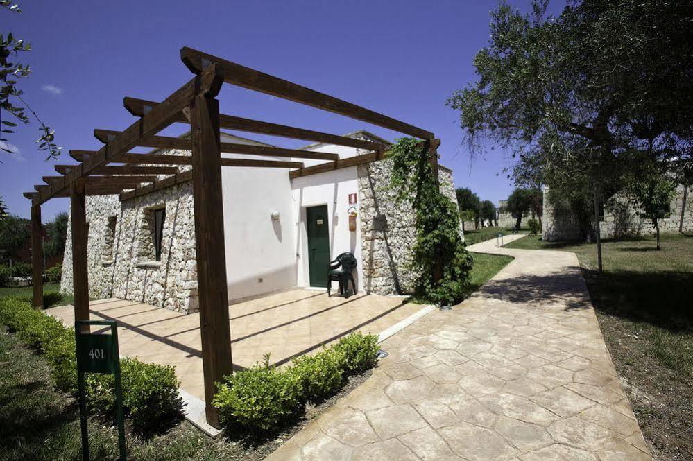 Dolmen Sport Resort Minervino di Lecce Esterno foto