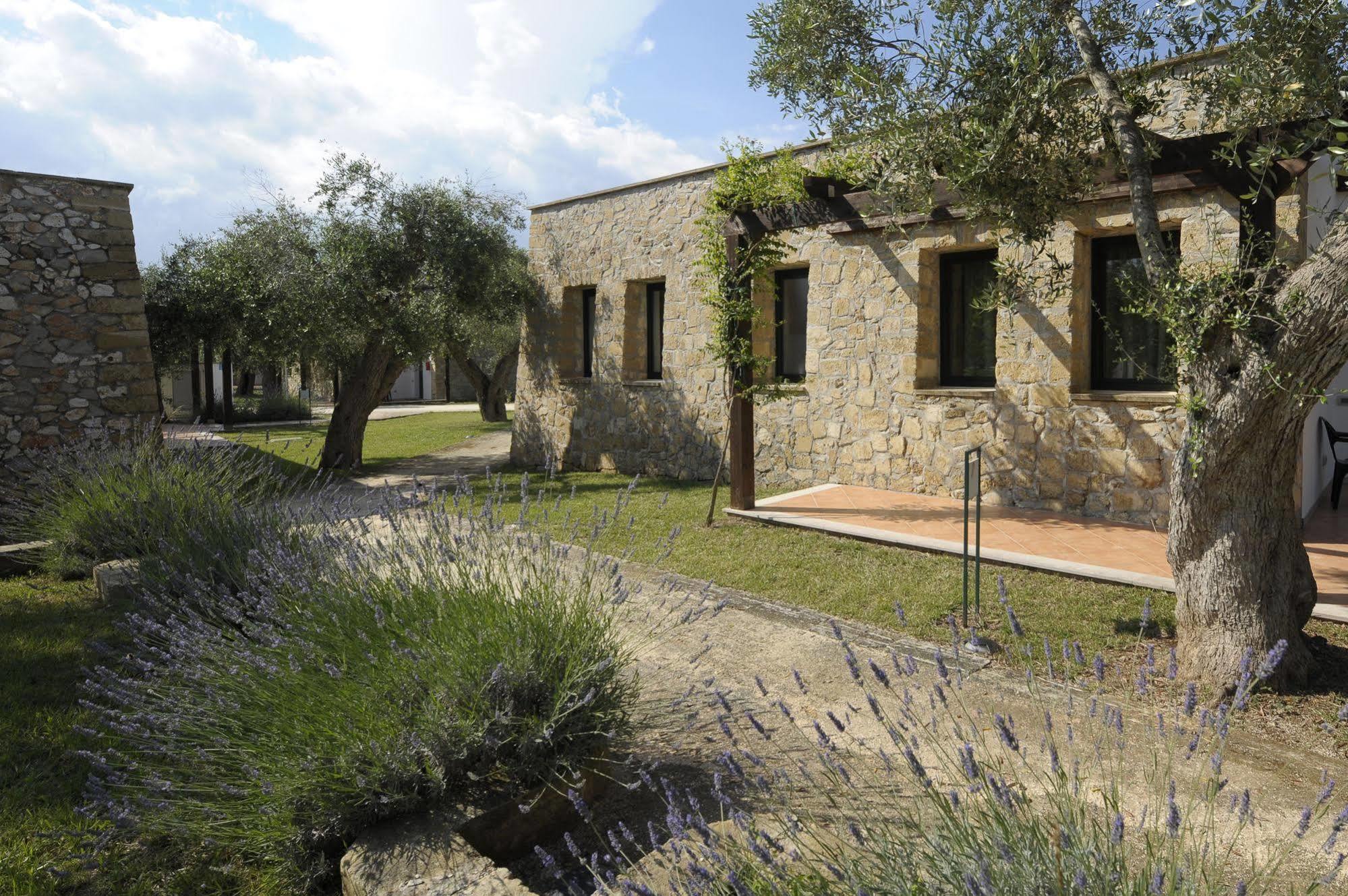 Dolmen Sport Resort Minervino di Lecce Esterno foto