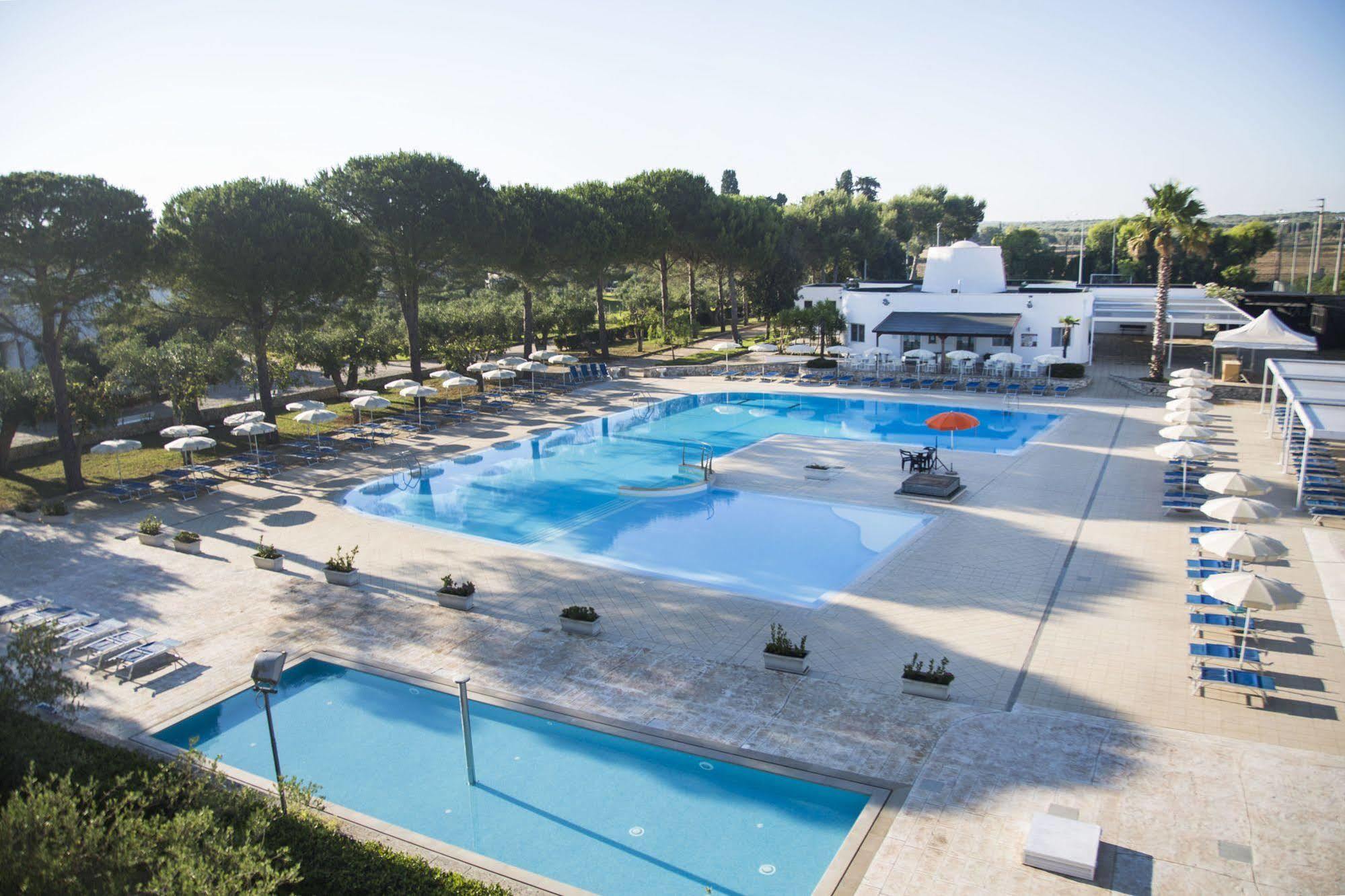 Dolmen Sport Resort Minervino di Lecce Esterno foto